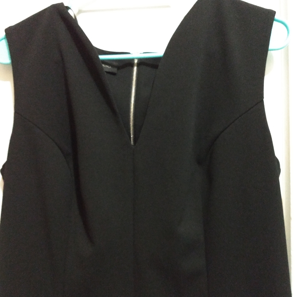 🆕 LBD 👗 - Picture 2 of 4
